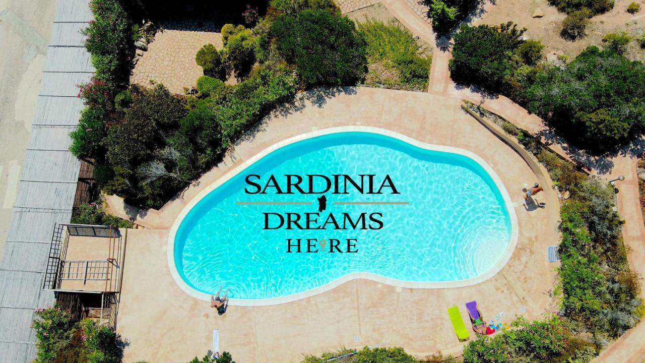 Villetta Flora Con Piscina Коста Парадизо Екстериор снимка