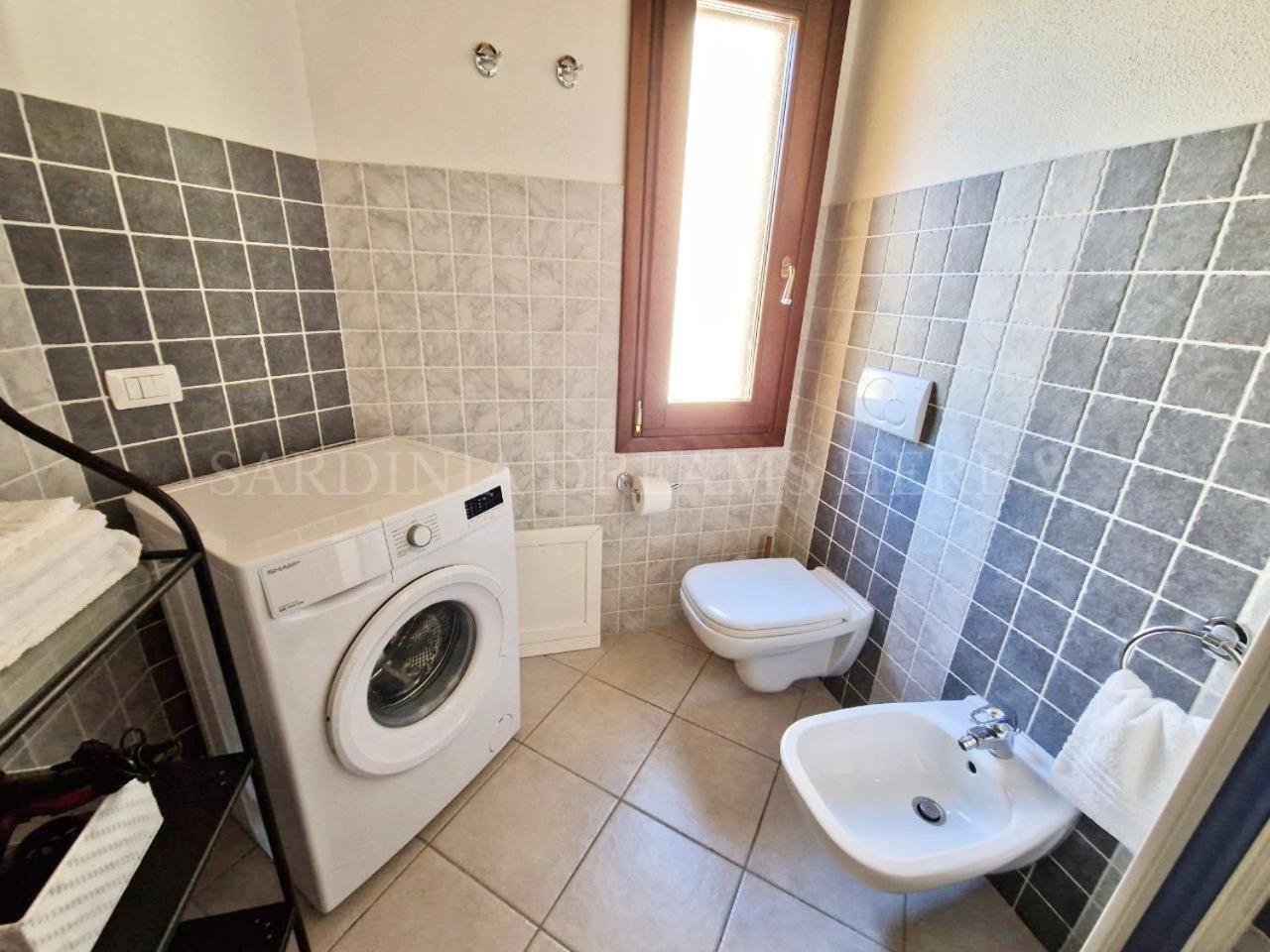 Villetta Flora Con Piscina Коста Парадизо Екстериор снимка