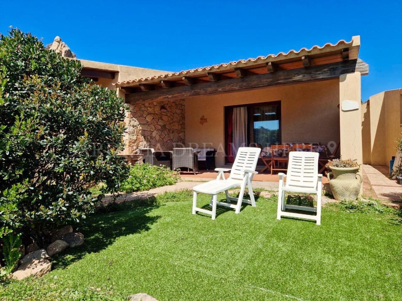 Villetta Flora Con Piscina Коста Парадизо Екстериор снимка